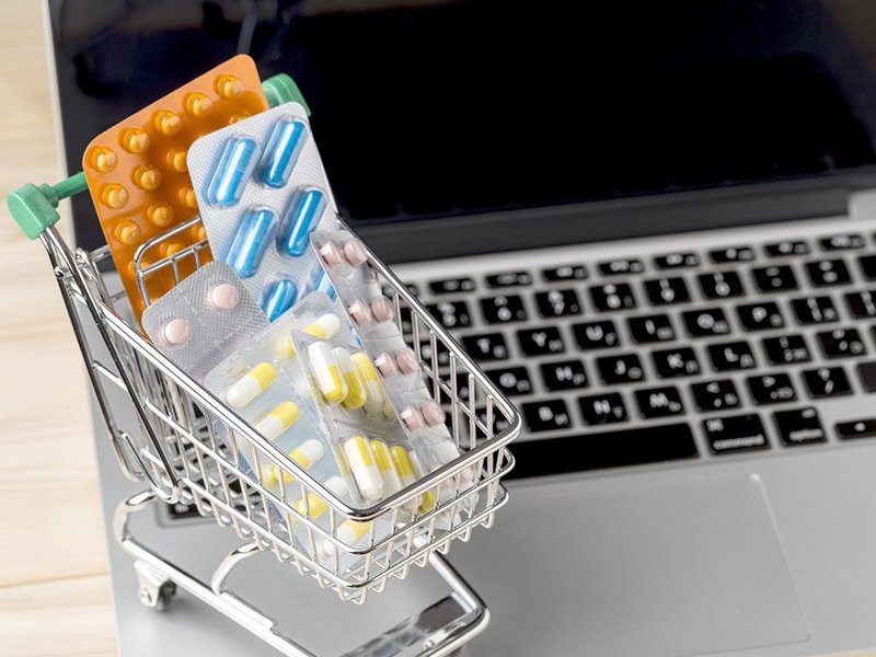 В России введут законопроект об онлайн-продаже рецептурных лекарств