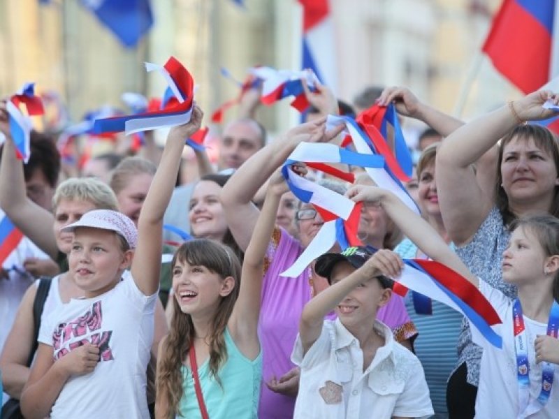 Большинство россиян назвали себя патриотами