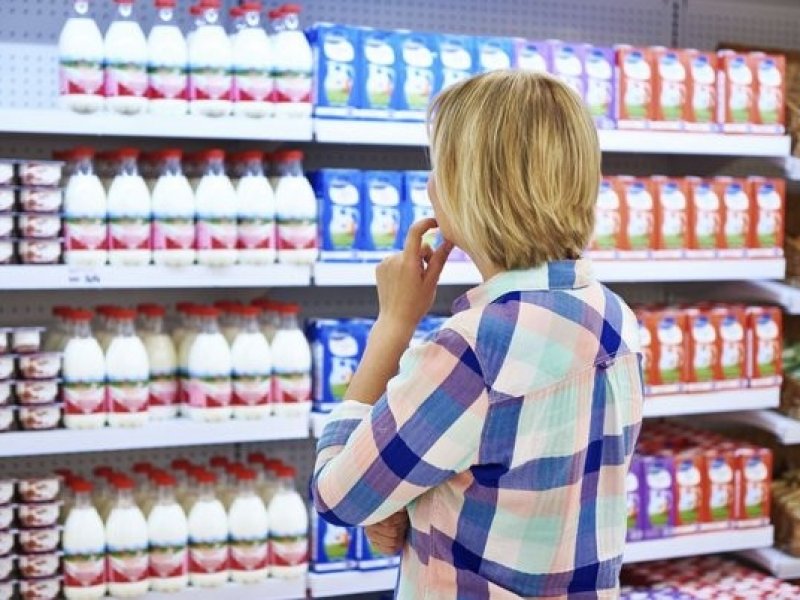 В России с 1 июля изменился порядок продажи молочных продуктов