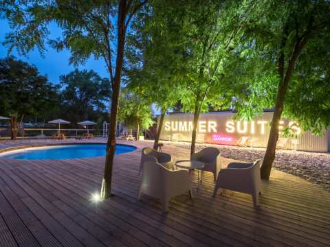 Курортный отель Summer Suites-море 300 метров