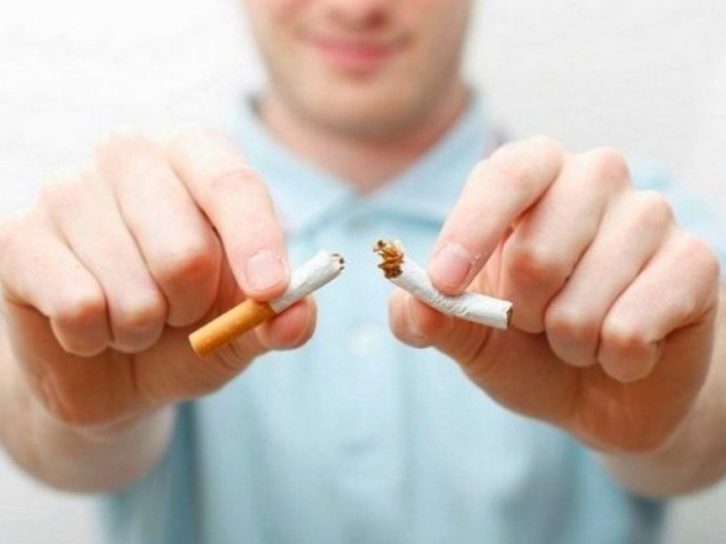 В России  втрое  сократилось число курильщиков