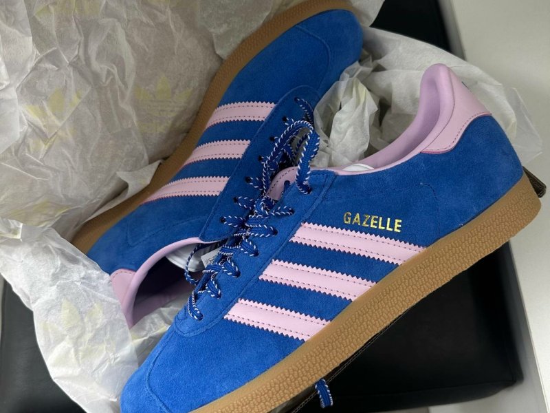 Житель Калуги Сергей случайно купил роскошные кроссовки Adidas за 3900 рублей