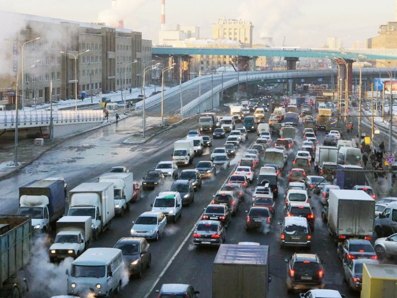 Автомобилям низкого экологического класса запретят въезд в крупные города России