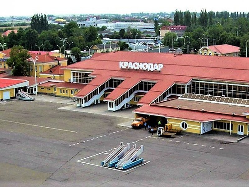 Аэропорты  Кубани останутся закрыты ещё на неделю  