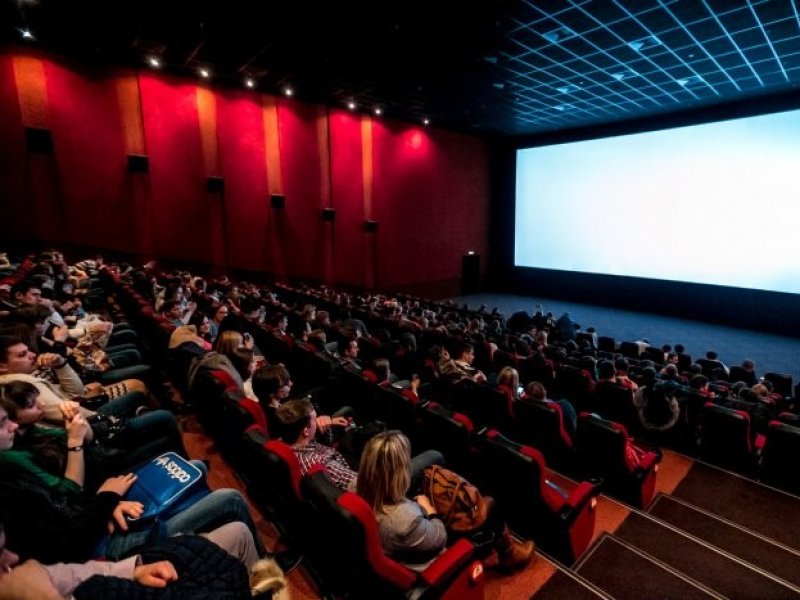 В России  зарубежные  фильмы не исчезнут с экранов кинотеатров