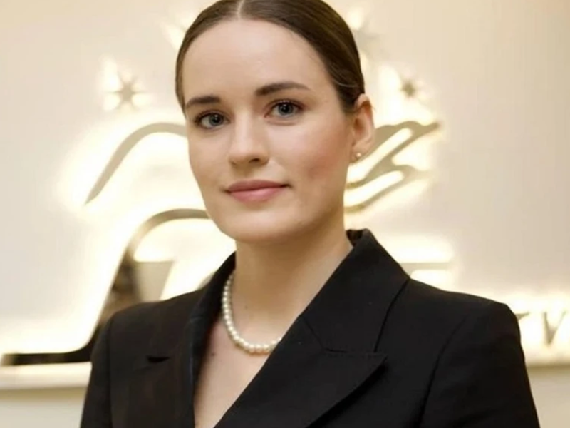 Анна Анцибарова вышла в финал Топ стюардесс