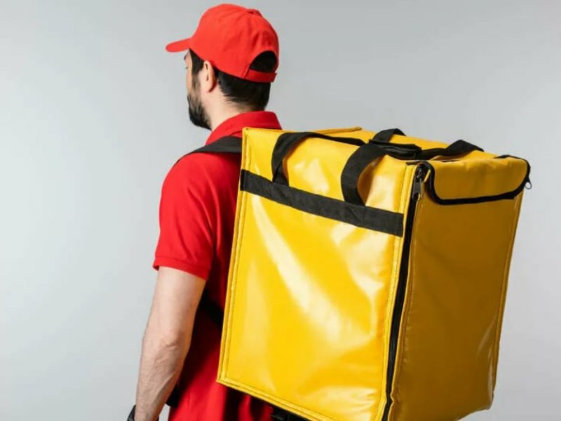 Курьеры в Москве за сутки зарабатывают около 20,5 тыс. рублей