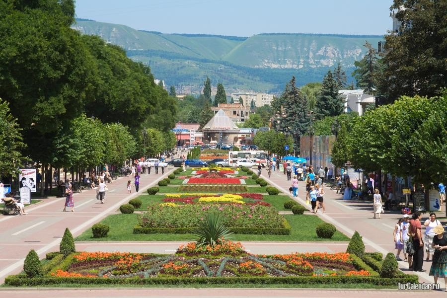 Названы самые популярные города России для отдыха на майские праздники