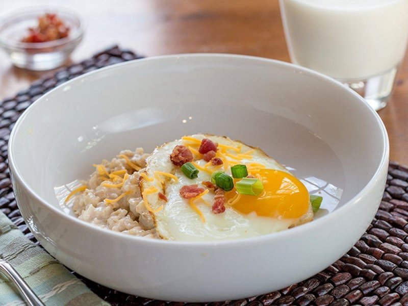 Названы пять продуктов на завтрак, которые снижают уровень холестерина