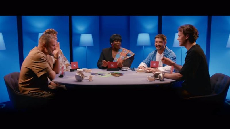 Громкий вопрос с Беллой Видео Видео шоу, приколы, подкасты