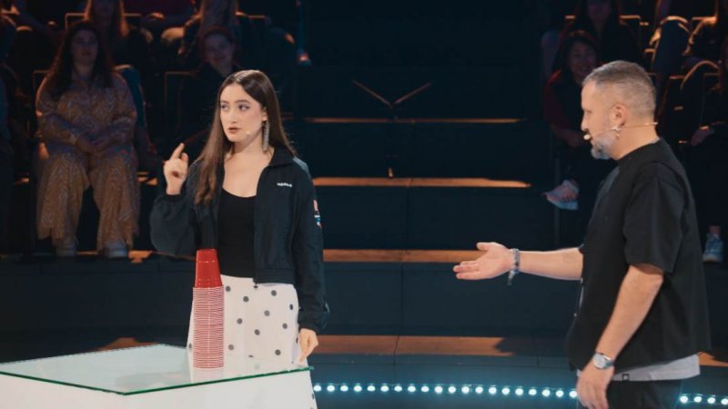 Неигры Big Russian Boss VS Динара Курбанова Команда Видео Видео шоу, приколы, подкасты