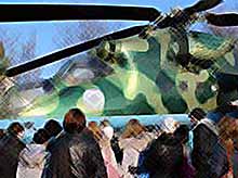 Ребята из Тимашевска вручили посылки солдатам вертолетного полка Кореновска.