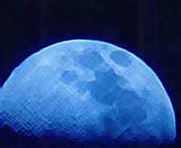  В последний день августа жители Земли увидят голубую Луну
