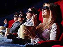 Сюрпризы для зрителей 3Д-кинотеатра «Заря»