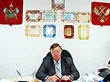 Филиалу ОАО «НЭСК- электросети» «Тимашевскэлектросеть» вручено знамя лучшего филиала по итогам 2011 года 