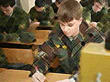 В российских  вузах упразднят военные кафедры 

