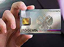 Правительство отказалось от обязательной выдачи каждому россиянину универсальных электронных карт (УЭК)