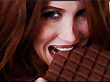 Почему женщины обожают шоколад?