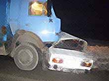 В Тимашевском районе произошло серьезное ДТП : водитель погиб на месте аварии.