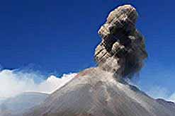 Самые опасные вулканы мира, которые скоро начнут извергаться и парализуют авиасообщение