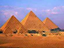  Египетские пирамиды в «день магии цифр» закрыли  для туристов 