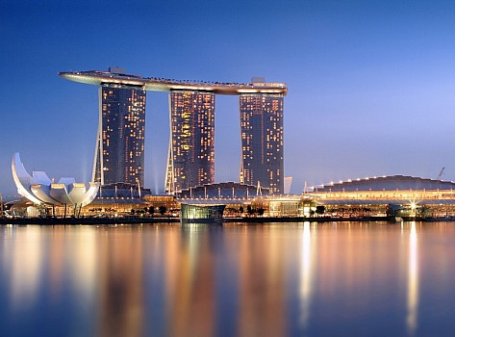 В Сингапуре построили самый дорогой и необычный отель в мире